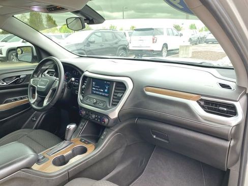 Used 2019 GMC Acadia SLE FWD image 27