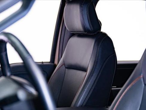 Used 2026 Ford F150 Lariat w/ FX4 Off-Road Package image 41