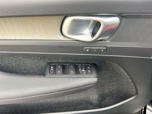 Used 2019 Volvo XC40 T5 Inscription image 15