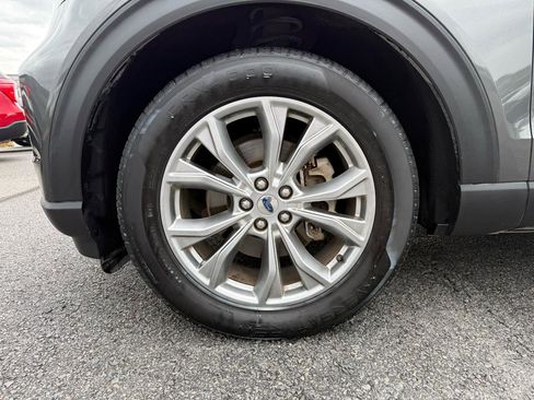 Used 2020 Ford Explorer XLT w/ Equipment Group 202A RWD image 44