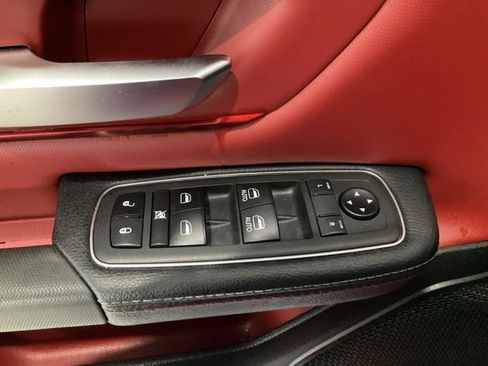 Used 2019 RAM 1500 Rebel image 4