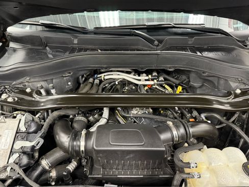 Used 2021 Ford Explorer Platinum w/ Equipment Group 601A image 35