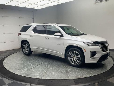 Certified 2023 Chevrolet Traverse High Country AWD/4WD image 46