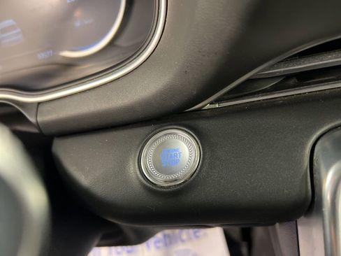 Used 2021 Genesis GV80 2.5T w/ Prestige Package 04 image 18