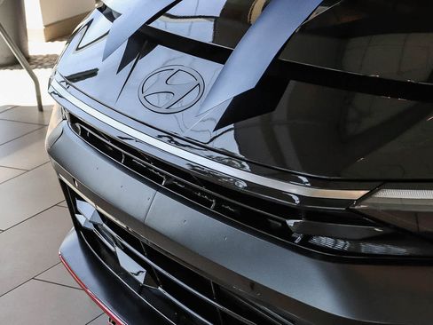 New 2026 Hyundai Elantra N FWD image 3