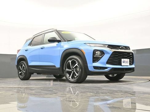 Used 2023 Chevrolet TrailBlazer RS w/ Sun and Liftgate Package FWD image 52