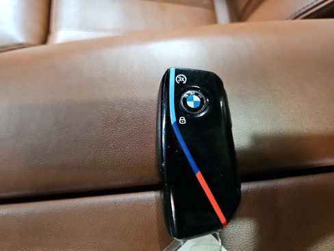 Used 2023 BMW X7 M60i w/ Executive Package AWD/4WD image 36
