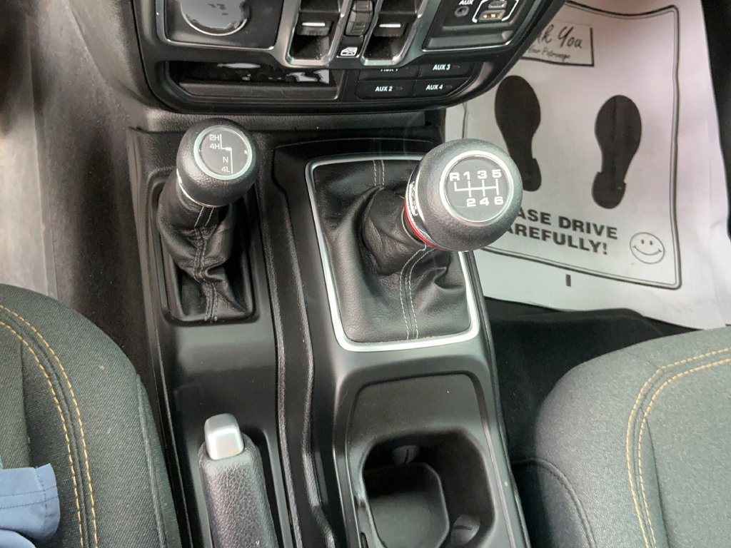 Certified 2025 Jeep Wrangler Unlimited Sport AWD/4WD image 28
