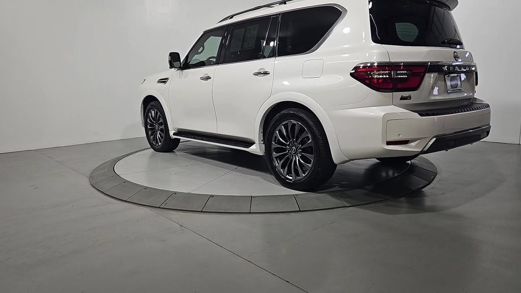 Used 2023 Nissan Armada Platinum w/ Cargo Package AWD/4WD image 3