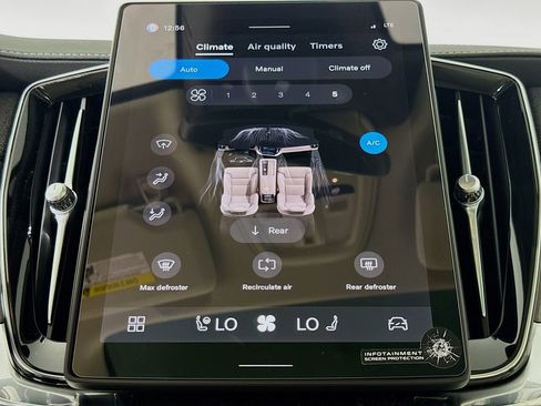 New 2026 Volvo XC90 T8 Ultra w/ Protection Package Premier image 16