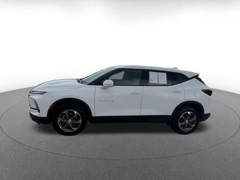 Used 2026 Chevrolet Blazer LT FWD image 8