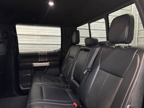 Used 2022 Ford F350 Lariat image 23