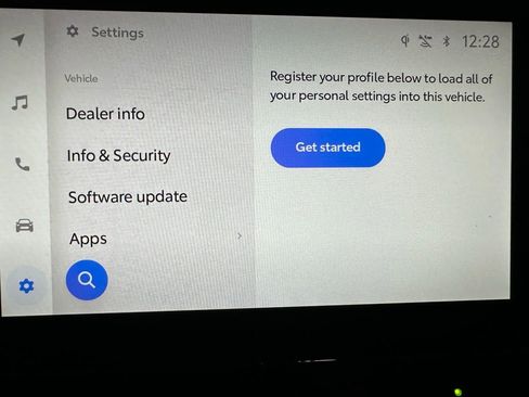 Used 2025 Toyota Highlander XLE image 38