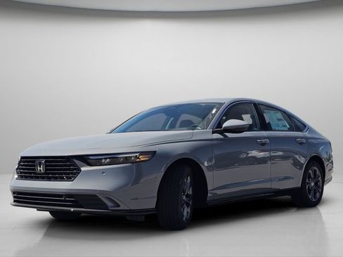 New 2026 Honda Accord EX-L image 19