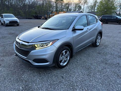 Used 2021 Honda HR-V LX image 7