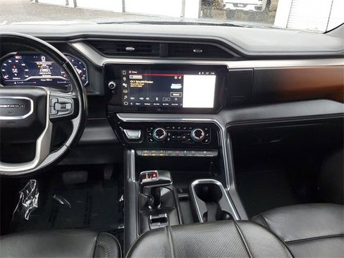 Used 2024 GMC Sierra 1500 Denali w/ Technology Package image 14
