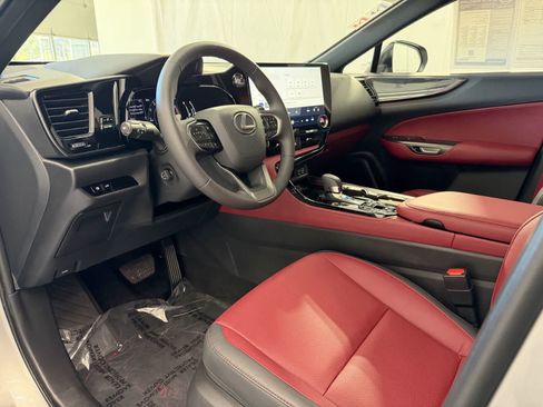 Used 2024 Lexus NX 350 AWD image 8
