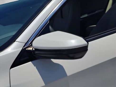 Used 2019 Honda Civic LX image 15