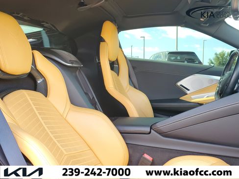 Used 2020 Chevrolet Corvette Stingray Preferred Cpe w/ 2LT Preferred Equipment Group RWD image 13