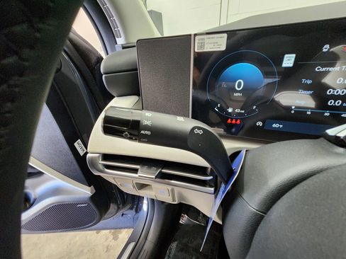 New 2026 Hyundai Tucson Limited FWD image 14