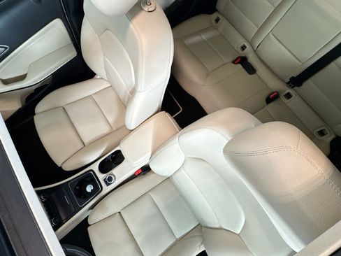 Used 2016 Mercedes-Benz GLA 250 image 20