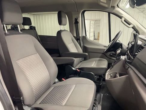 Used 2023 Ford Transit 350 XLT image 30