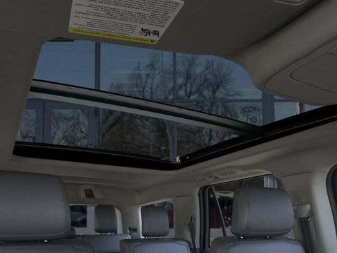 New 2026 Ford Expedition Active image 22