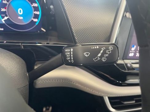 New 2025 Volkswagen Atlas Cross Sport SEL Premium R-Line image 37