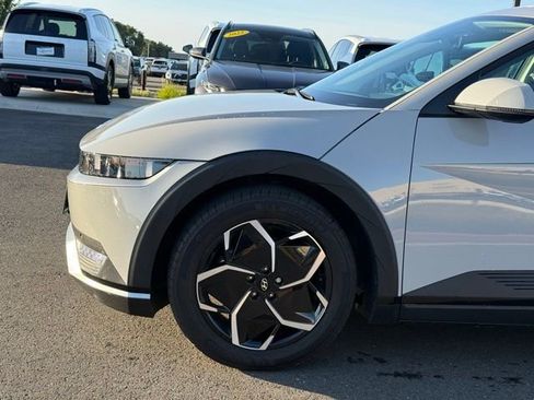 Certified 2024 Hyundai Ioniq 5 SEL RWD image 4