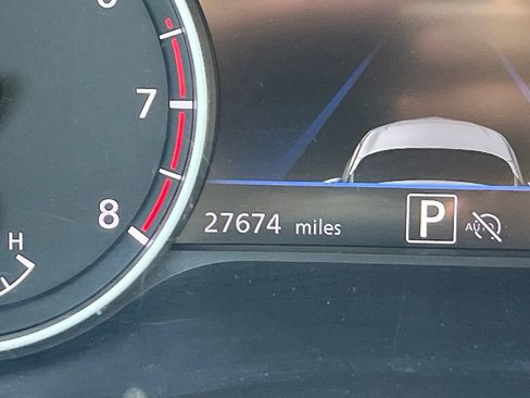 Used 2025 Nissan Sentra SV FWD image 18