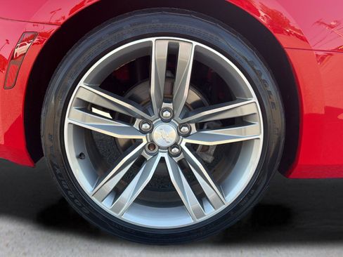 Used 2017 Chevrolet Camaro LT RWD image 55