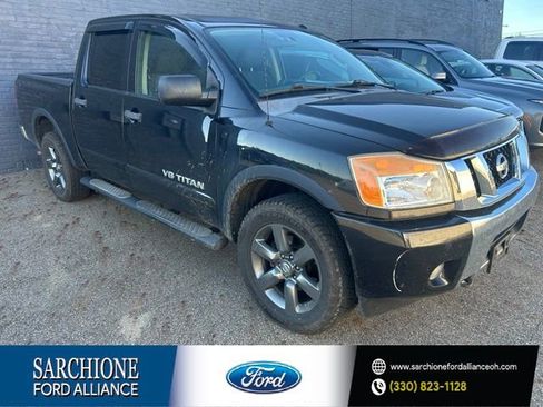 Used 2015 Nissan Titan SV w/ SV Value Truck Package AWD/4WD image 1