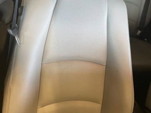 Used 2020 Toyota Yaris XLE FWD image 19