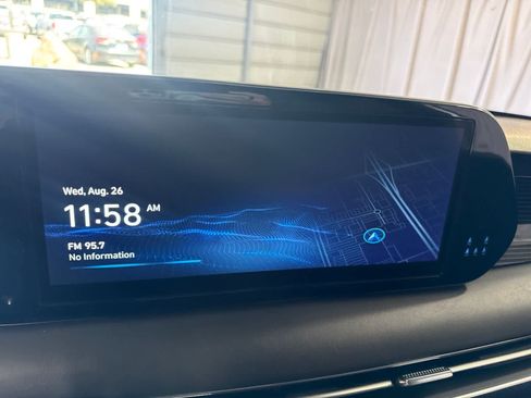 Used 2024 Hyundai Palisade Calligraphy FWD image 26