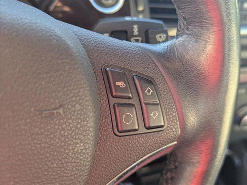 Used 2012 BMW 328i Convertible image 11