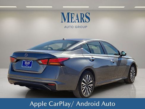 Used 2023 Nissan Altima 2.5 SV image 6