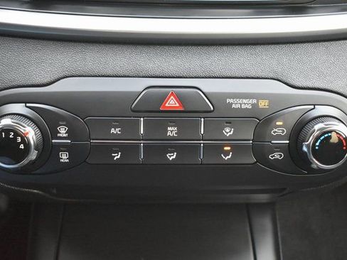 Used 2020 Kia Sorento AWD V6 image 26