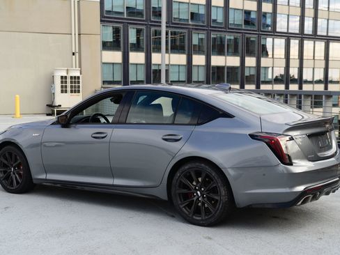 Used 2021 Cadillac CT5 V w/ Premium Package image 3