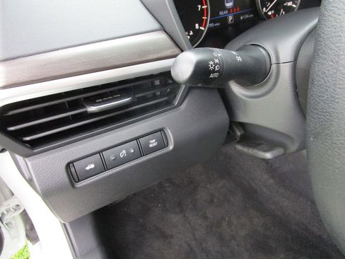 Used 2025 Nissan Altima 2.5 SV w/ SV Special Edition Package image 21