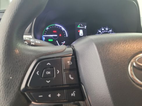 Used 2022 Toyota Sienna LE FWD image 26
