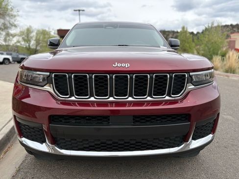Used 2023 Jeep Grand Cherokee L Laredo w/ Luxury Tech Group I image 12