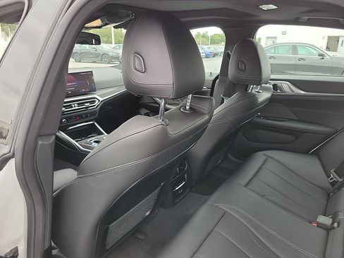 Used 2023 BMW i4 eDrive35 RWD image 14