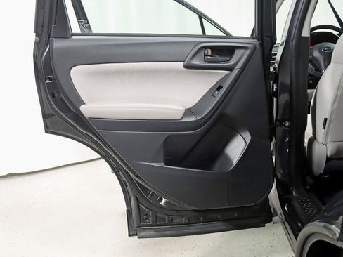 Used 2016 Subaru Forester 2.5i w/ Protection Package #1 image 29