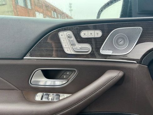 Used 2021 Mercedes-Benz GLS 450 GLS 450 image 21