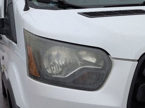 Used 2017 Ford Transit 250 130 Low Roof image 9