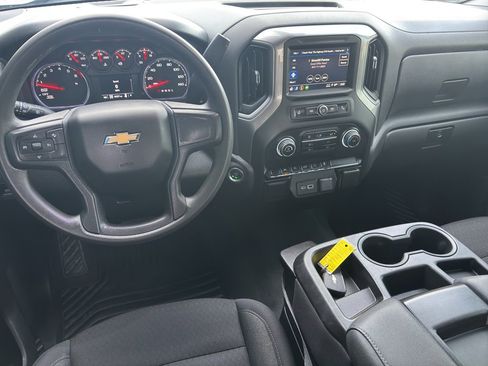 Used 2024 Chevrolet Silverado 1500 Custom image 13