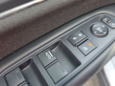 Used 2019 Honda HR-V EX image 19