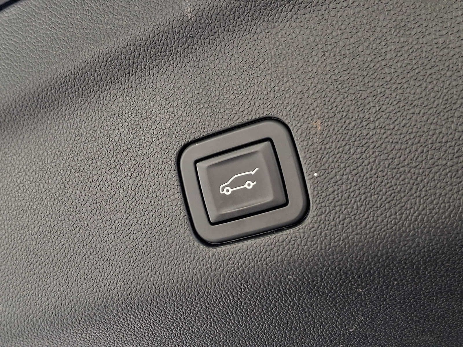 Used 2024 GMC Yukon SLT w/ SLT Luxury Package AWD/4WD image 37