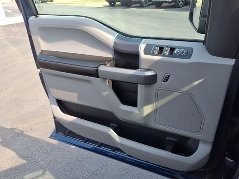 Used 2018 Ford F150 XLT image 18