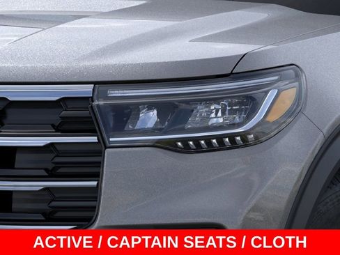 New 2026 Ford Explorer Active AWD/4WD image 18